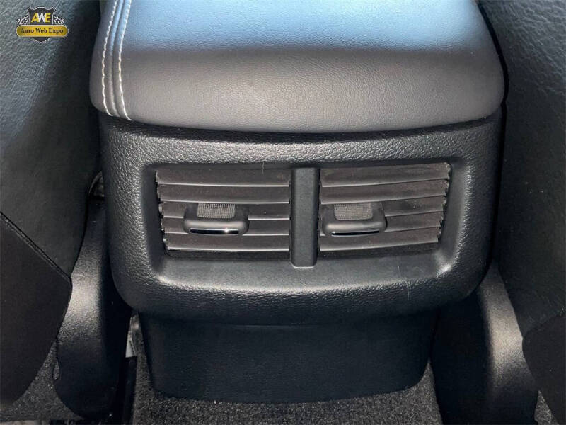 2015 Dodge Challenger SRT Hellcat