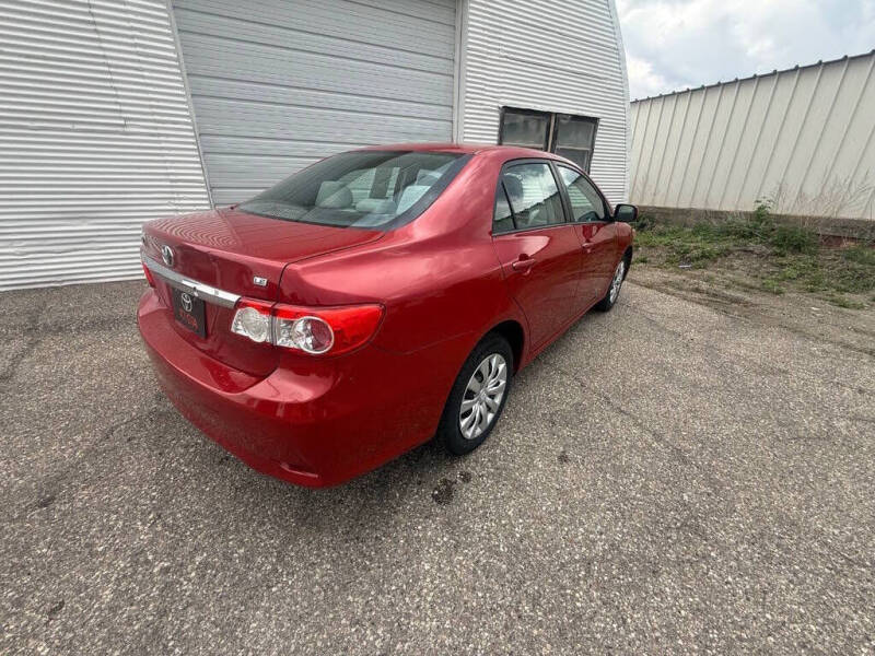 2012 Toyota Corolla LE