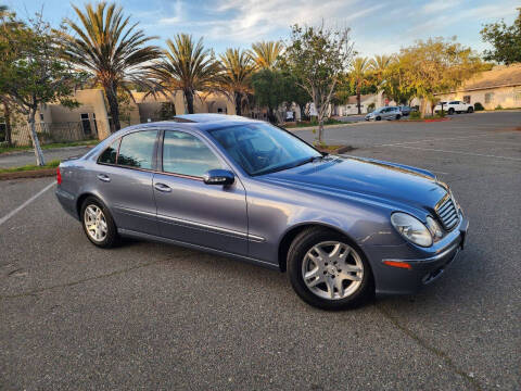 2005 Mercedes-Benz E-Class E 320
