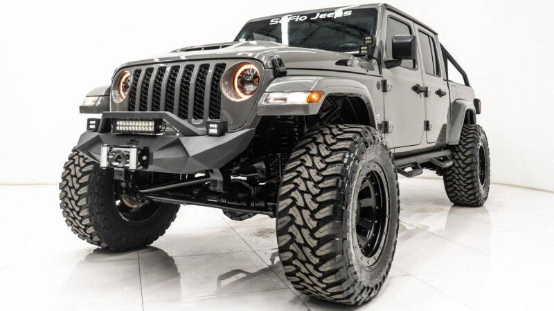 2022 Jeep Gladiator Sport S