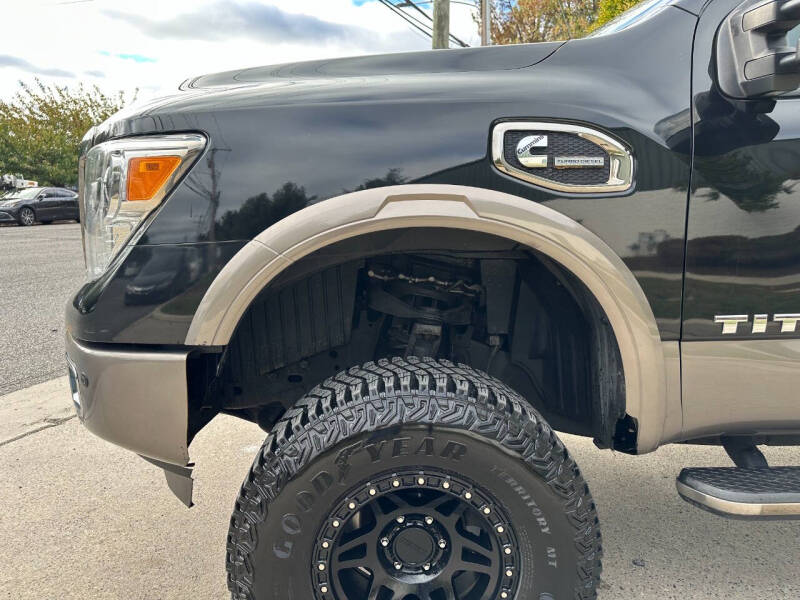 2016 Nissan Titan XD Platinum Reserve