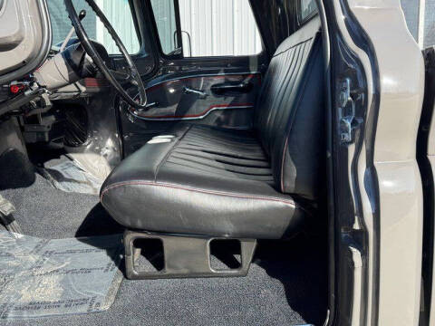 1961 Chevrolet Apache