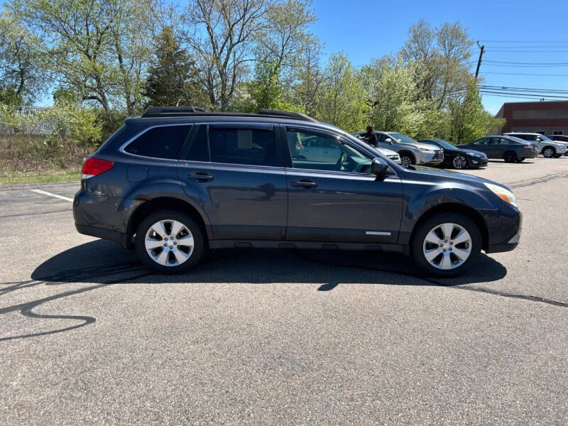 2011 Subaru Outback 2.5i Premium