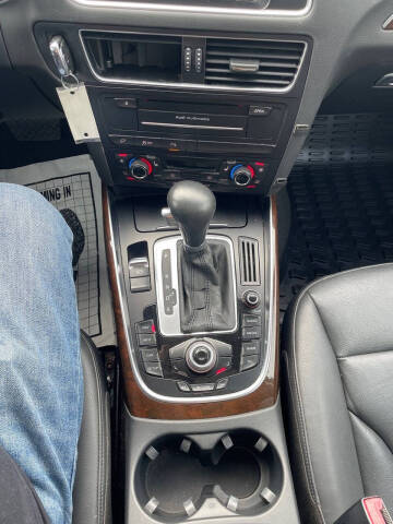 2012 Audi Q5 2.0T quattro Premium Plus