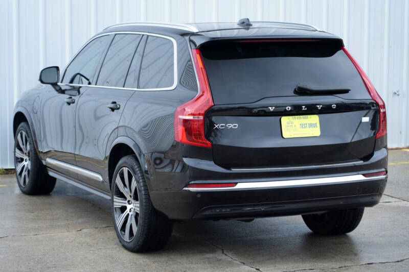 2024 Volvo XC90 Recharge T8 Ultimate Bright Theme 7P