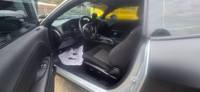 2023 Dodge Challenger SXT