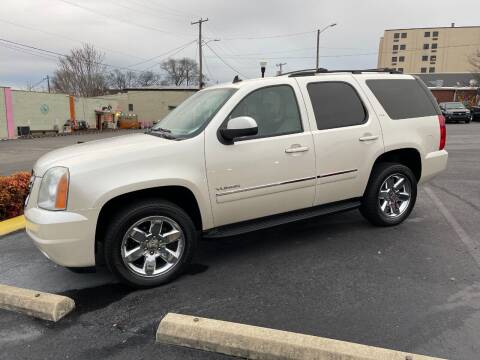 2011 GMC Yukon for sale at Middle Tennessee Auto Brokers LLC in Gallatin TN