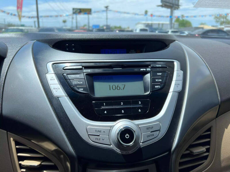 2012 Hyundai Elantra Limited