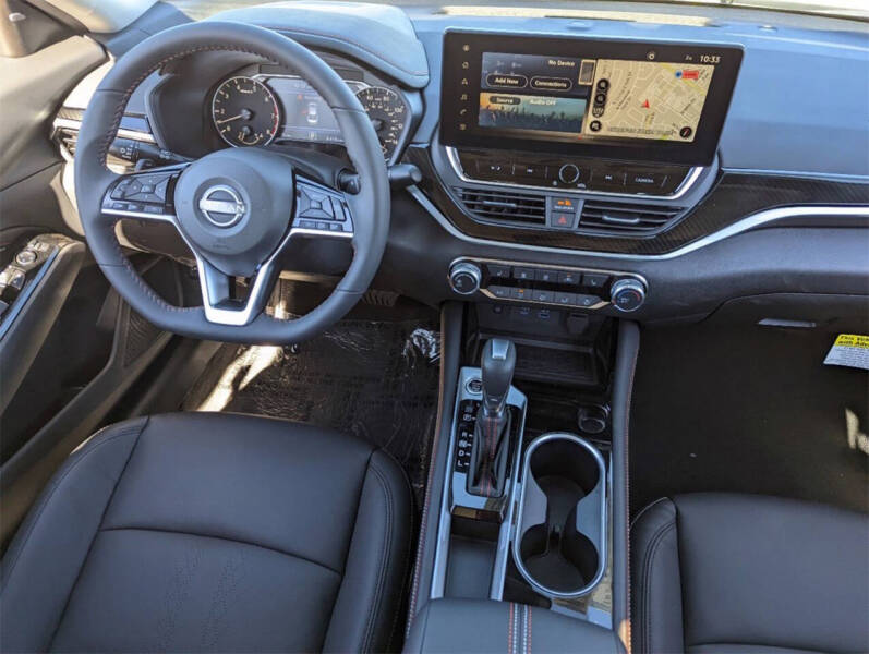 2025 Nissan Altima 2.5 SR