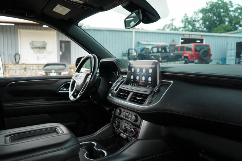 2021 Chevrolet Suburban LT