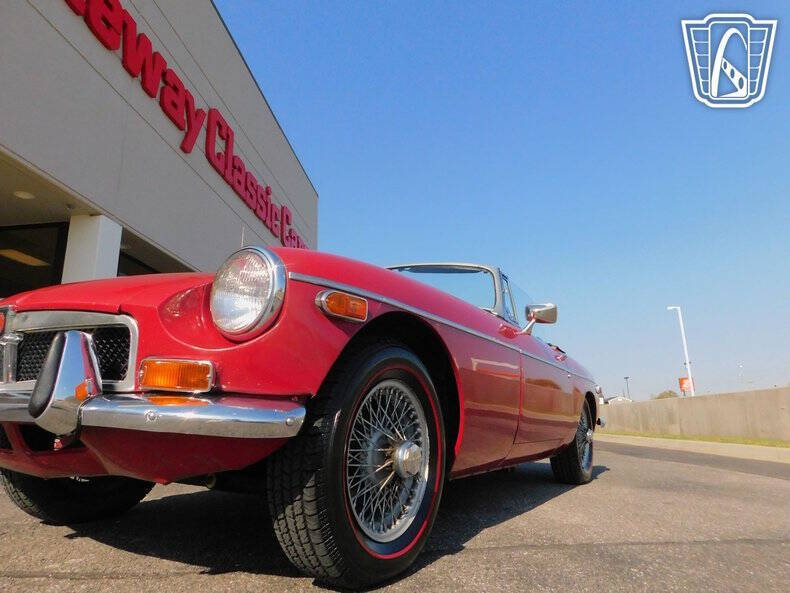 1974 MG B