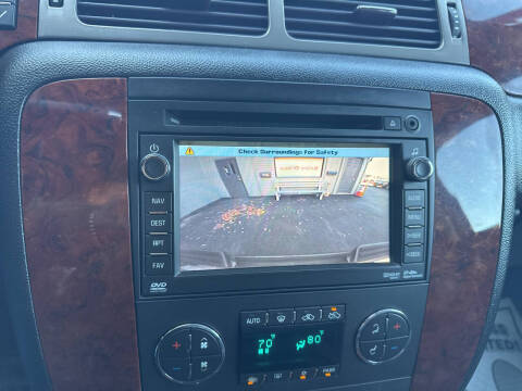 2011 Chevrolet Avalanche LTZ