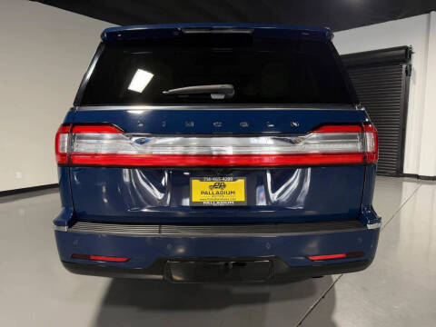2019 Lincoln Navigator Black Label
