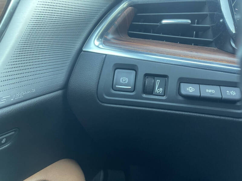 2021 Cadillac XT5 Premium Luxury