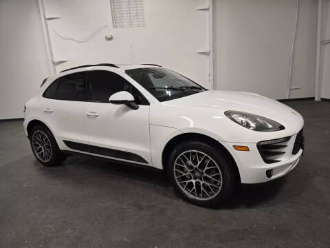 2016 Porsche Macan for sale at Southern Star Automotive, Inc. in Duluth GA