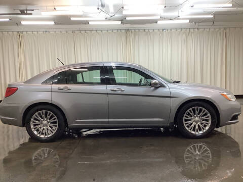 2013 Chrysler 200 Limited