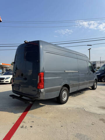 2019 Mercedes-Benz Sprinter 2500