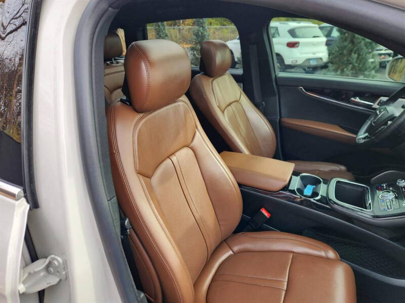 2021 Lincoln Nautilus Reserve