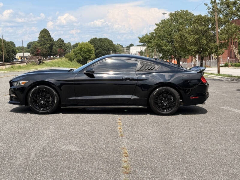 2017 Ford Mustang V6