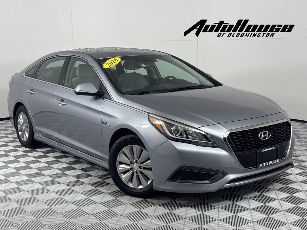 2016 Hyundai Sonata Hybrid SE 4dr Sedan's photo