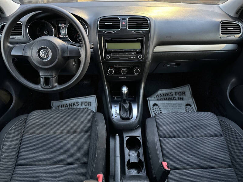 2011 Volkswagen Golf 2.5L
