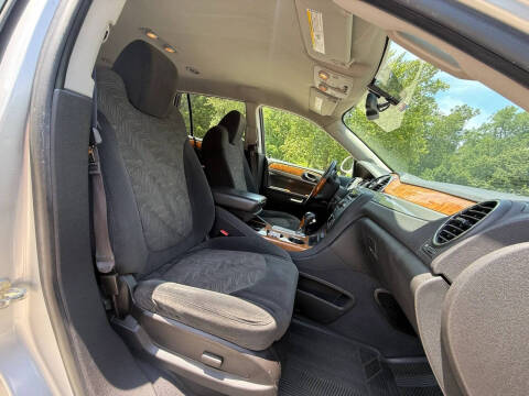 2011 Buick Enclave CX