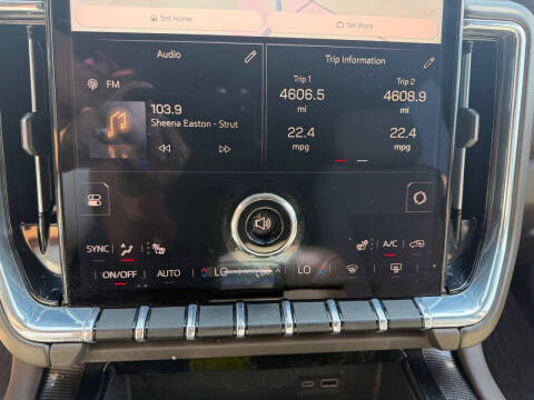 2025 GMC Yukon XL Elevation
