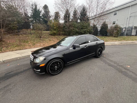 2013 Mercedes-Benz C-Class C 300 Luxury 4MATIC