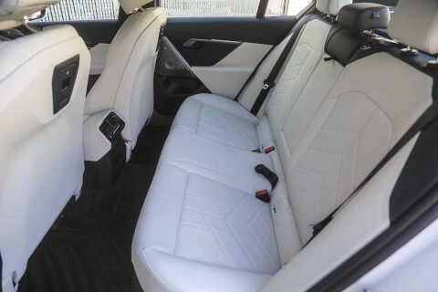 2025 BMW i5 eDrive40