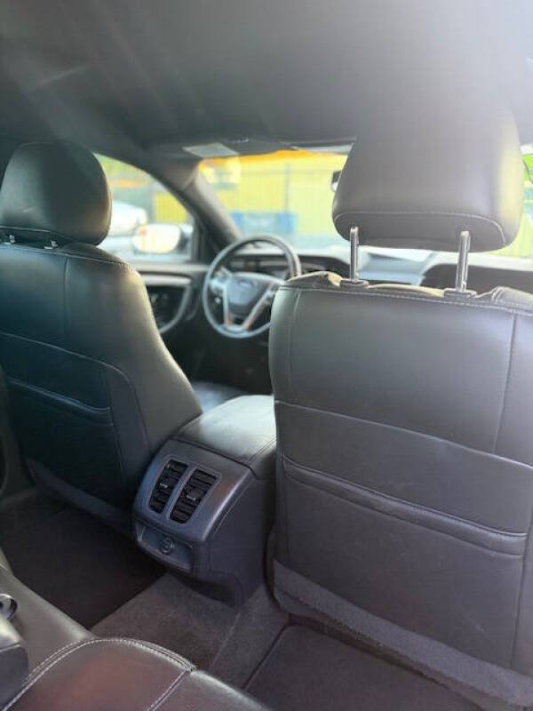2014 Ford Taurus Limited