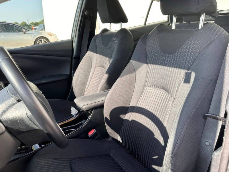 2018 Toyota Prius Three