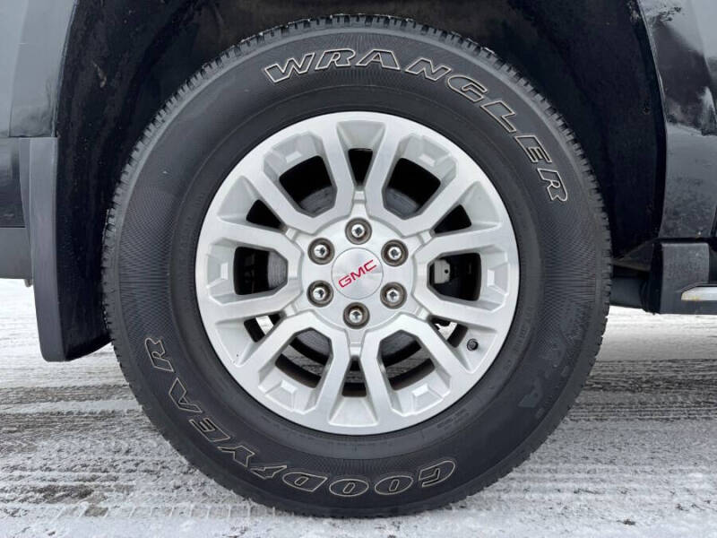 2017 GMC Yukon XL SLE