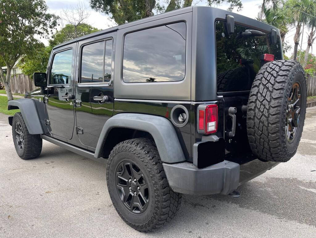 2016 Jeep Wrangler Unlimited  - $15,500