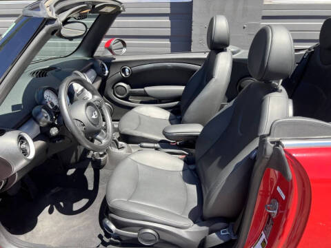 2013 MINI Convertible Cooper