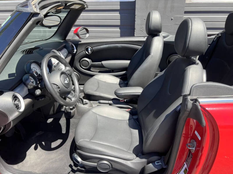 2013 MINI Convertible Cooper