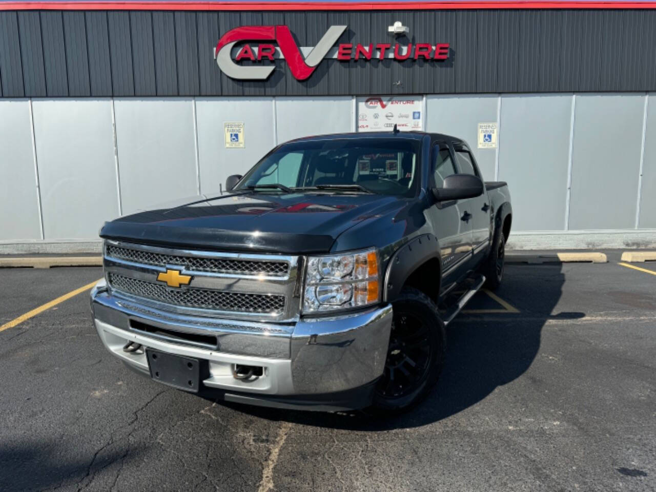 2013 Chevrolet Silverado 1500 for sale at Carventure in Lansing, MI