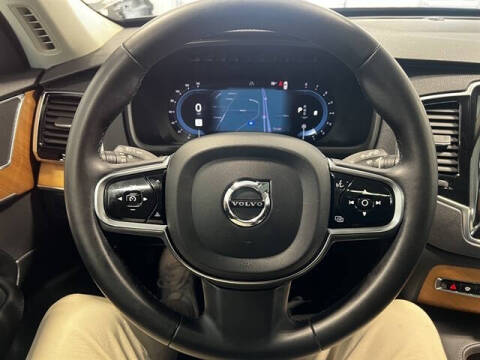 2023 Volvo XC90 B6 Plus Bright Theme 7P