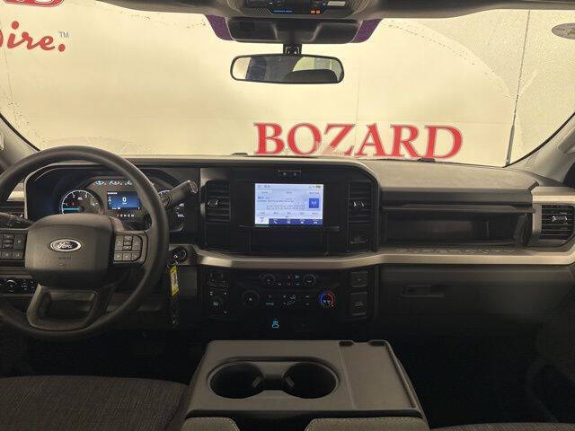 2026 Ford F-350 Super Duty XLT