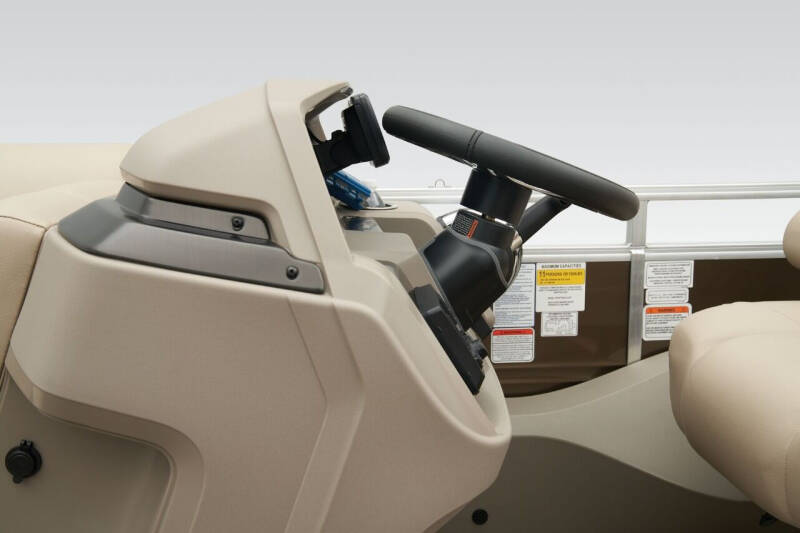 2024 Sun Tracker Sportfish 22 XP3