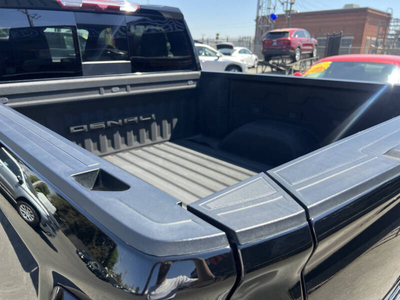 2023 GMC Sierra 1500