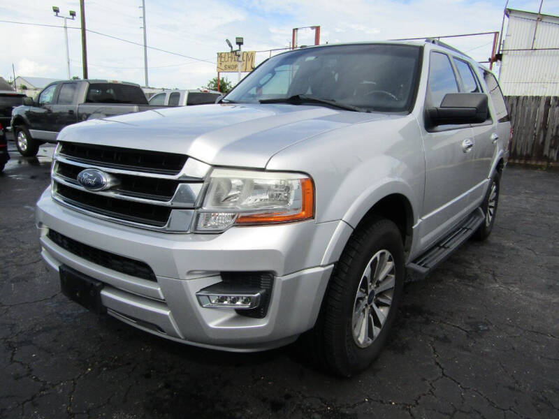 2017 Ford Expedition XLT's photo