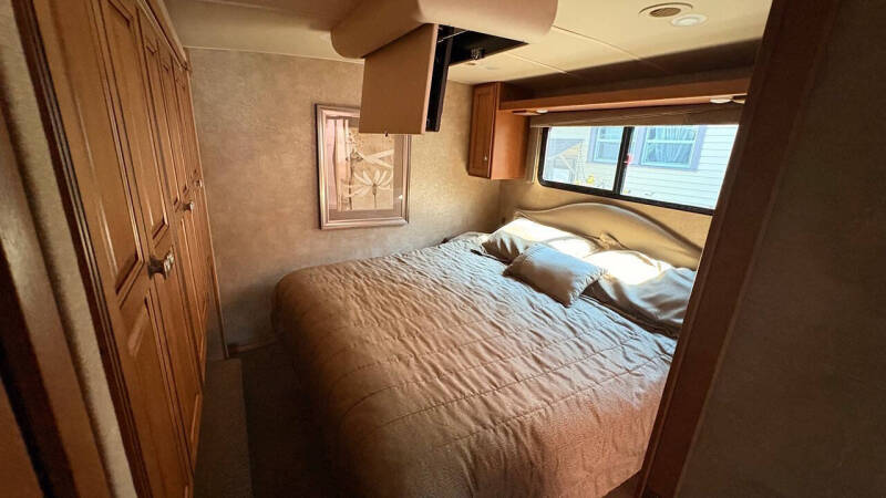 2015 Winnebago Vista