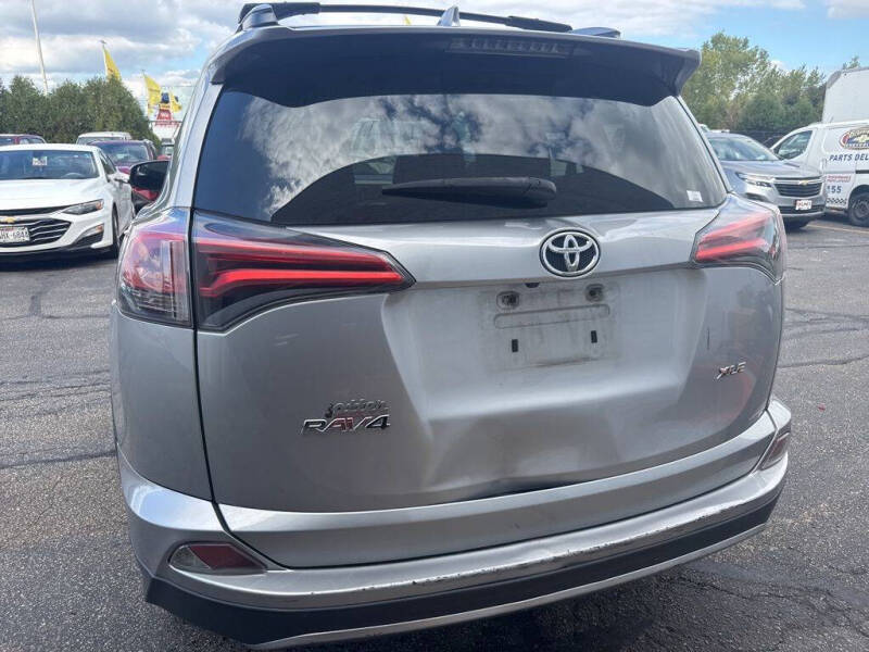 2017 Toyota RAV4 XLE