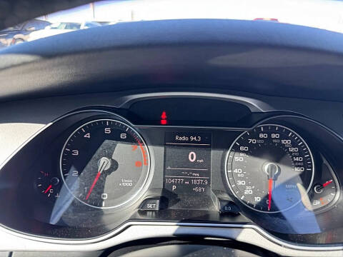 2016 Audi A4 2.0T quattro Premium