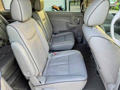 2014 Nissan Quest