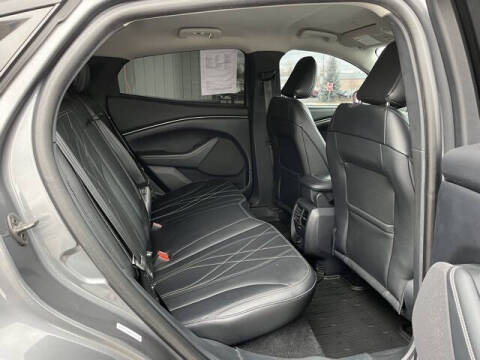 2021 Ford Mustang Mach-E Select