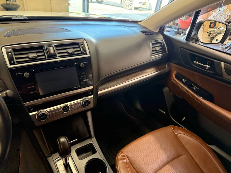 2017 Subaru Outback 3.6R Touring