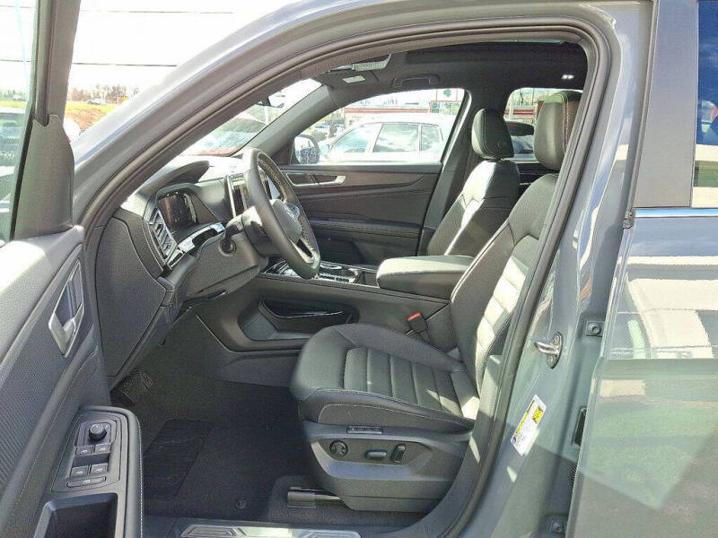 2026 Volkswagen Atlas Cross Sport SEL 4Motion