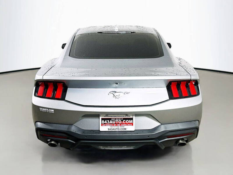 2024 Ford Mustang EcoBoost