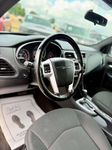 2011 Chrysler 200 Touring